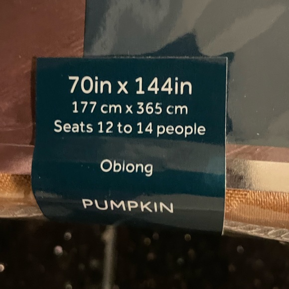 NWT Waterford Pumpkin Table Cloth 70in x 144in or 177 cm x 365 cm. - Picture 4 of 4